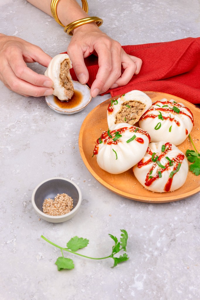 Baos moelleux prêts à être dégustés